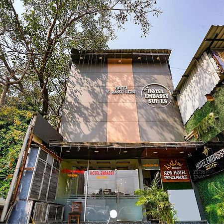 Fabhotel New Prince Palace Mumbai Exterior photo