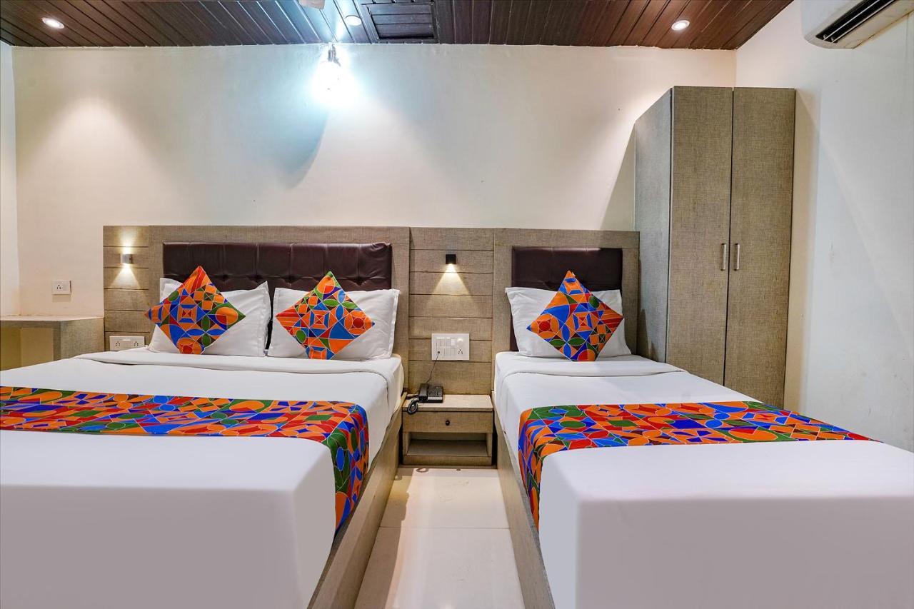 Fabhotel New Prince Palace Mumbai Exterior photo